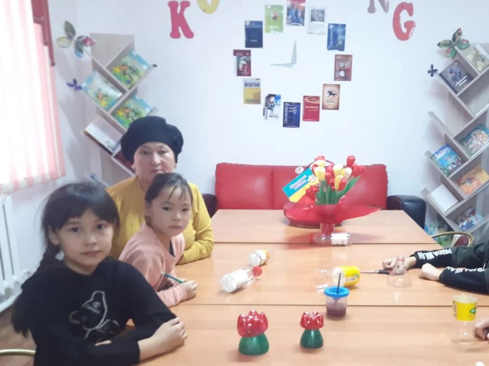 Пластмасса құтылармен жұмыс