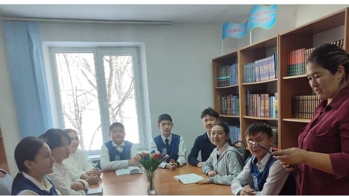 «Сырлы әндермен сыр шерткен»