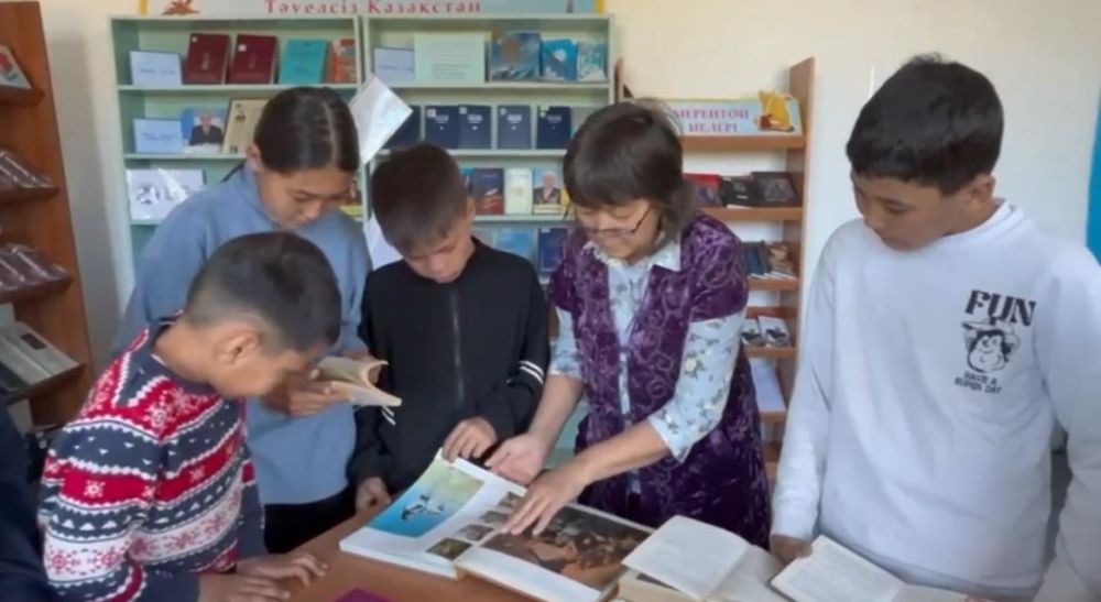 «Өзің оқы, өзгені қызықтыр» буккроссинг